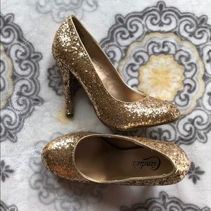 *NEW* Candie’s Gold Glitter Stiletto Heels
